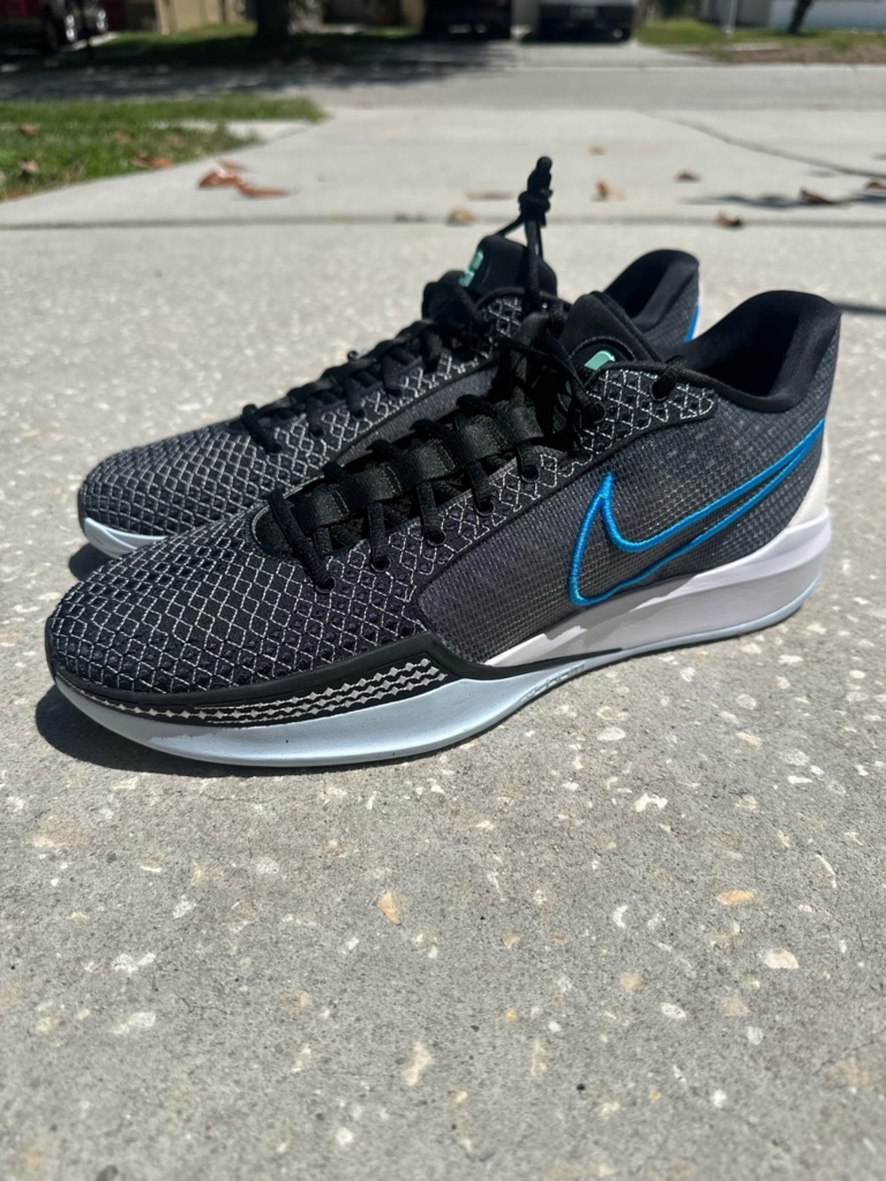 Nike Sabrina 1 Women's 17.5 Dark Grey White Basketball Shoes FQ3381-001